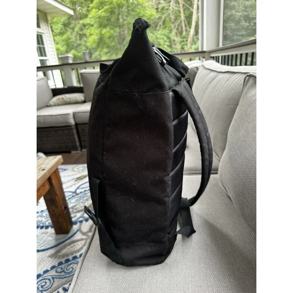 Adidas Original Zip Top Backpack In black